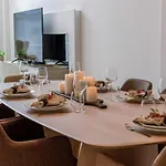 Casiola - Lovely And Open On Prime Location