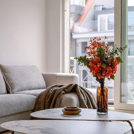 Huswell - Lovely And Open On Prime Location דירה *