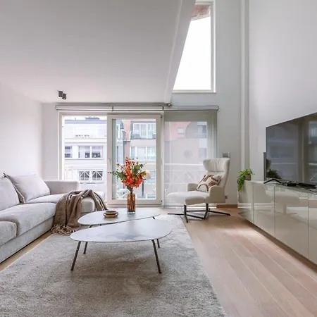 Διαμέρισμα Casiola - Lovely And Open On Prime Location *