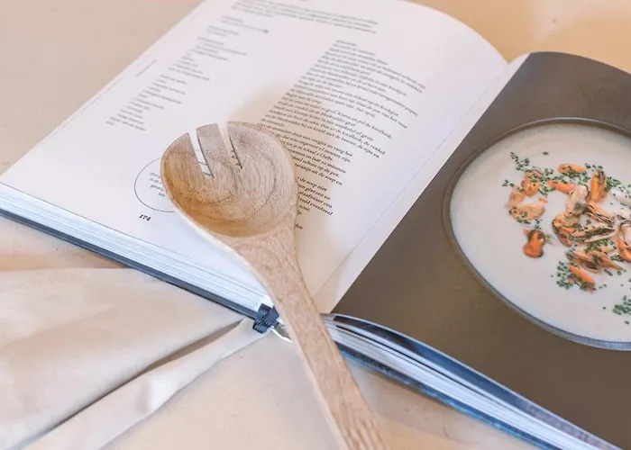 Huswell - Lovely And Open On Prime Location Knokke-Heist