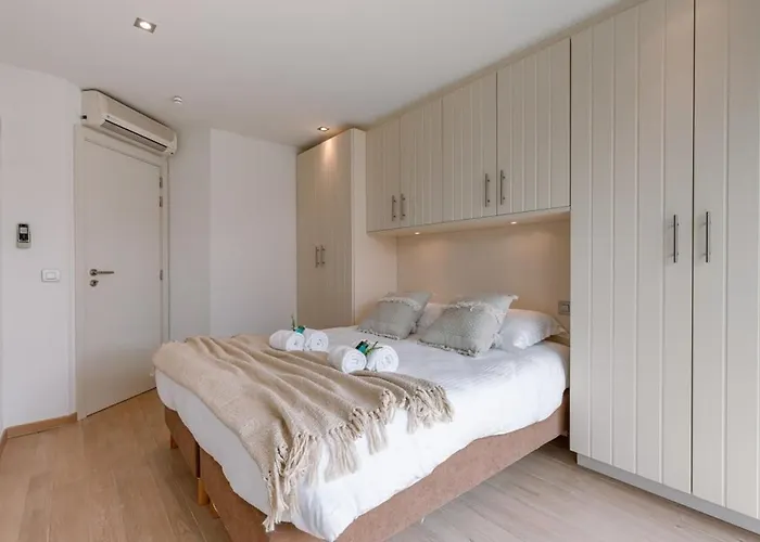 דירה Huswell - Lovely And Open On Prime Location